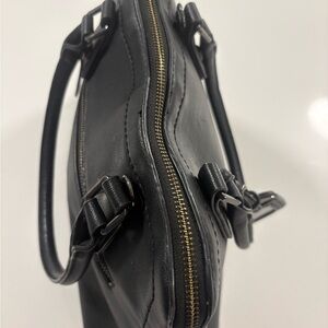 Black Leather Satchel Handbag - Structured Everyday Carry